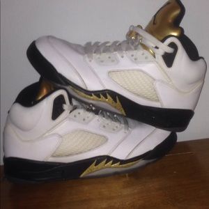 Jordan retro 5 Olympic gold coin
